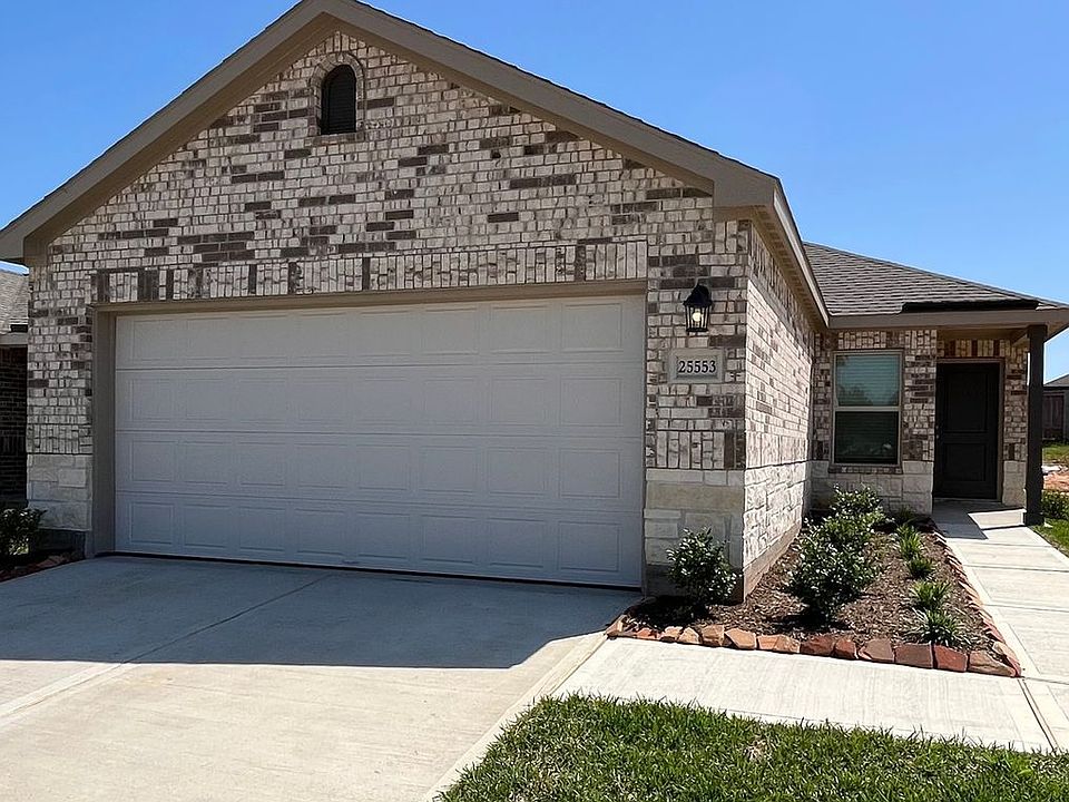 1st image of 25553 Blossom Ct
