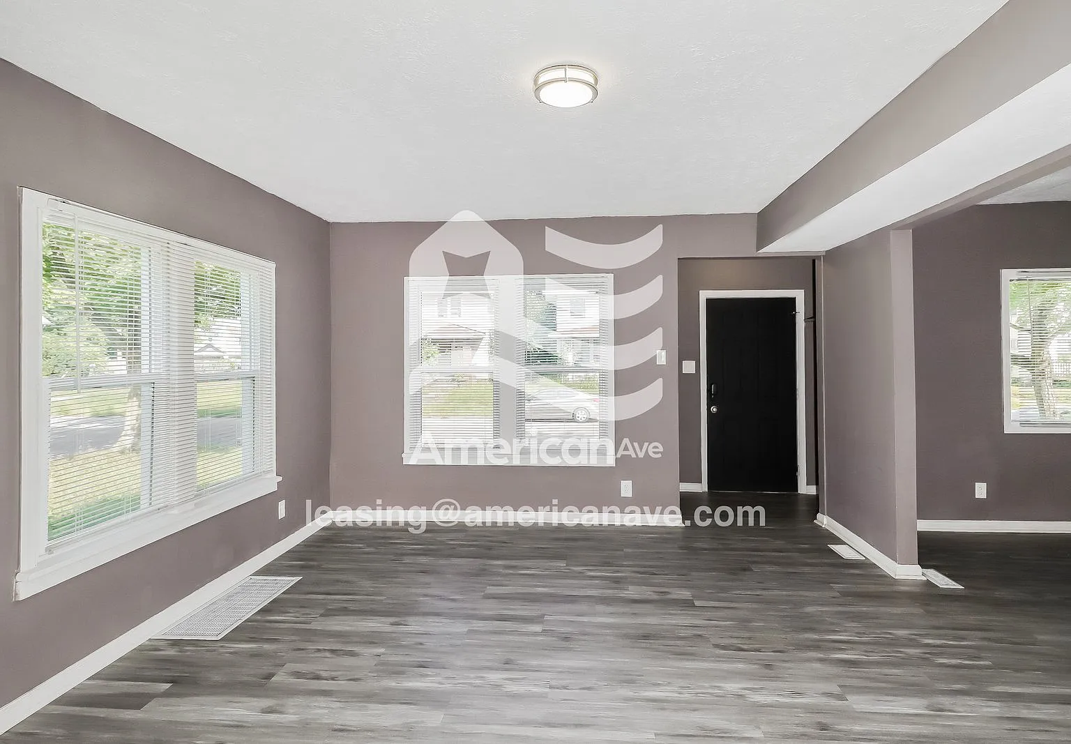 3 bed, 1.5 bath, 1232 sqft, $1,585 — Photo 3