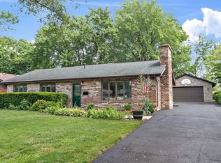 385 Illinois Blvd, Hoffman Estates, IL