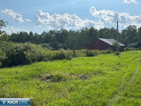 S Pintar Rd, Hibbing, MN 55746