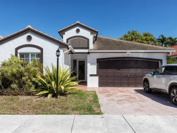 15763 SW 82nd St, Miami, FL 33193