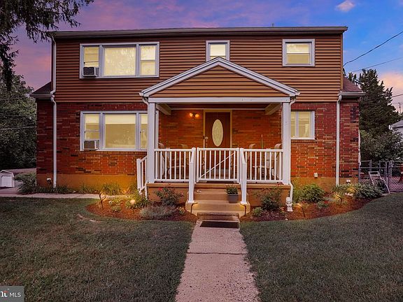 2nd image of 1301 Butter Ln