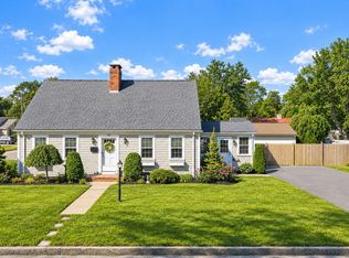 189 Adelaide St, New Bedford, MA 02745