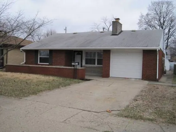 1306 Illinois St, Pekin, IL 61554