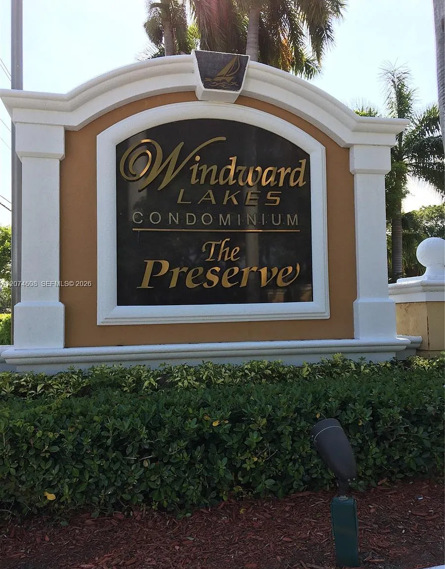 Windward Lakes Condo — Photo 2
