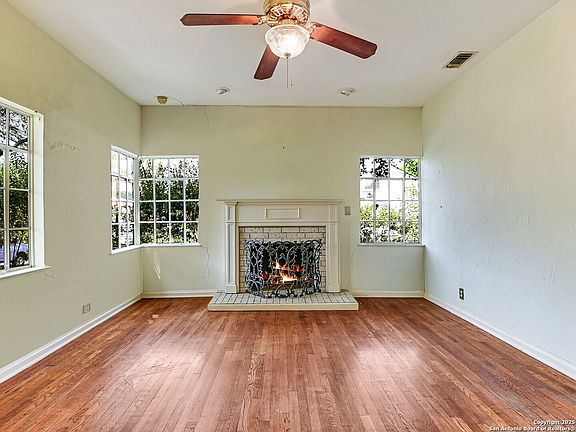 3rd image of 123 INSLEE AVENUE