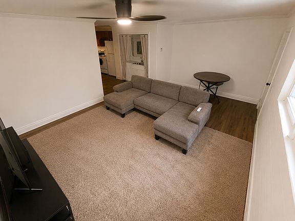 5th image of 191 W Carver Dr #191