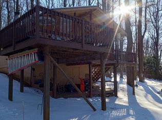 155 Pee Wee Ln, Linden, VA 22642