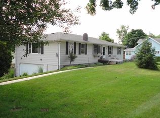 7306 Kern Valley Dr, Fort Wayne, IN 46815