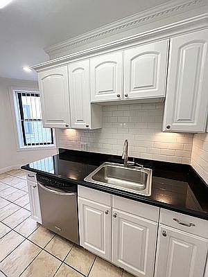 2nd image of 601 W 151st St APT 40