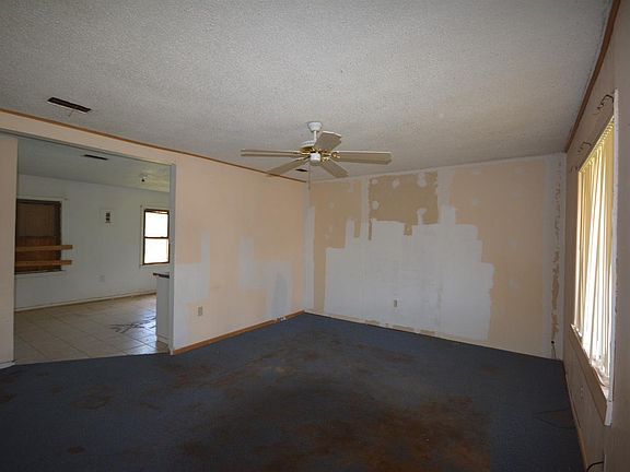 2nd image of 1511 Avenue E