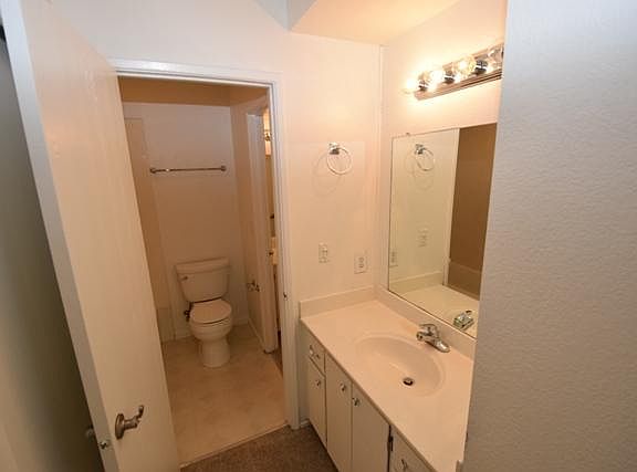 3rd image of 550 Del Verde Cir Unit 6
