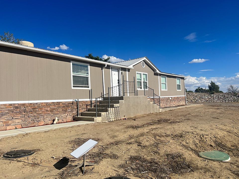1st image of 8560 Foothills Dr