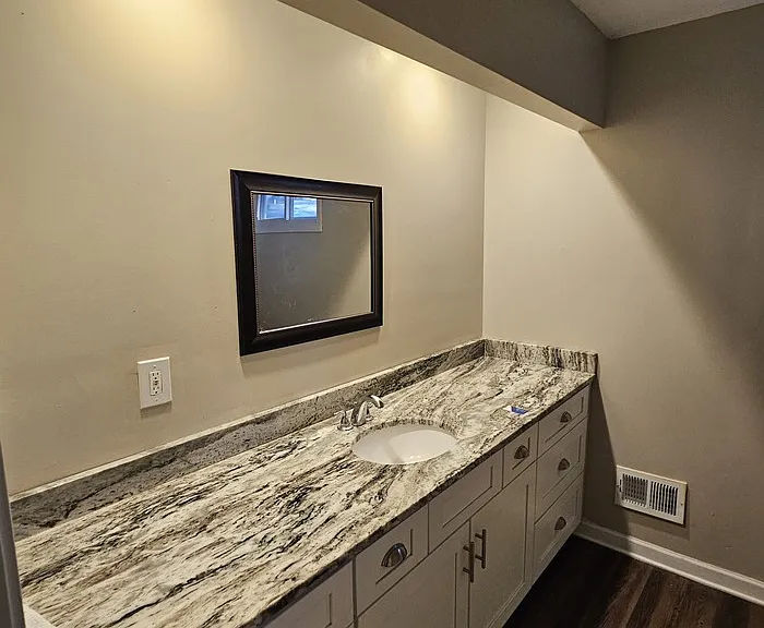 2325 Tarian Dr — Photo 17