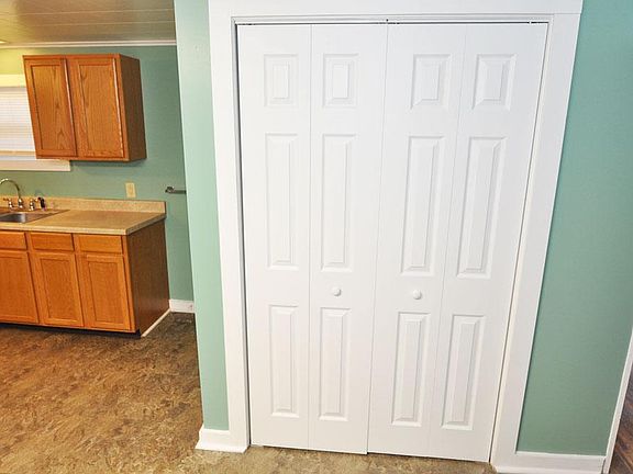 5th image of 1117 Trenton Ave Floor 1