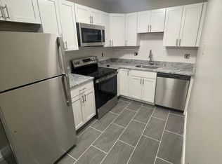 276 Grove St #11A, Auburndale, MA 02466