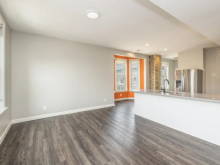 920 S 2nd St #2 — Photo 18