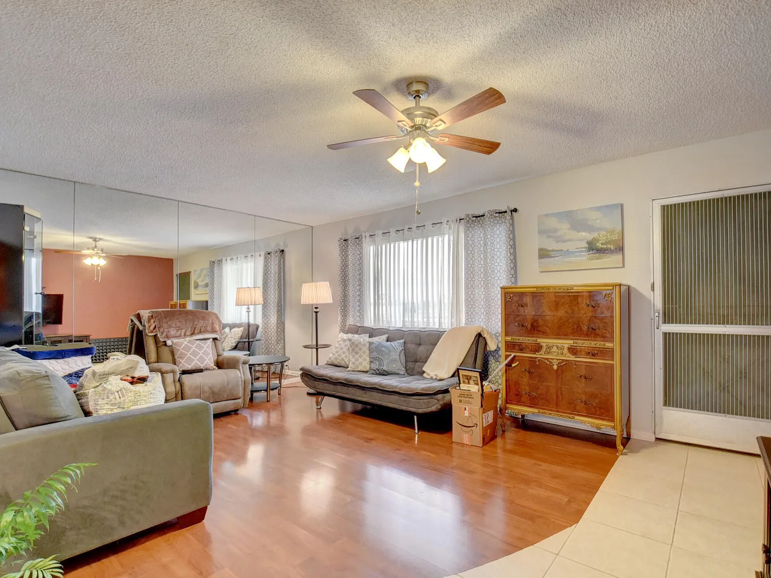 1 bed, 1.5 bath, 764 sqft, $1,350 — Photo 3