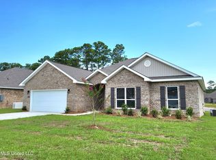 6281 Sandhill Cv, Ocean Springs, MS 39564