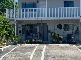 133 S Halifax Ave #4, Daytona Beach, FL 32118
