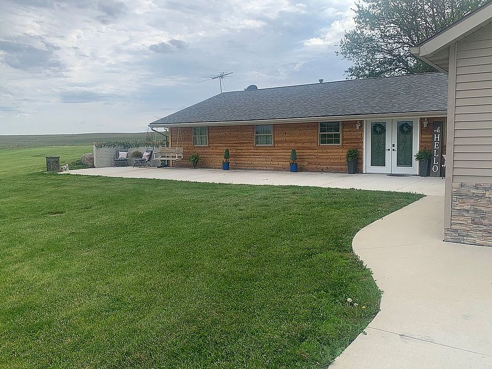 2nd image of 1319 Pitzer Rd