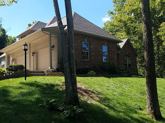 2nd image of 8921 Cobbler Ln