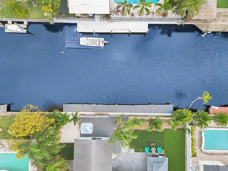 1710 SW 6th Ave — Photo 47