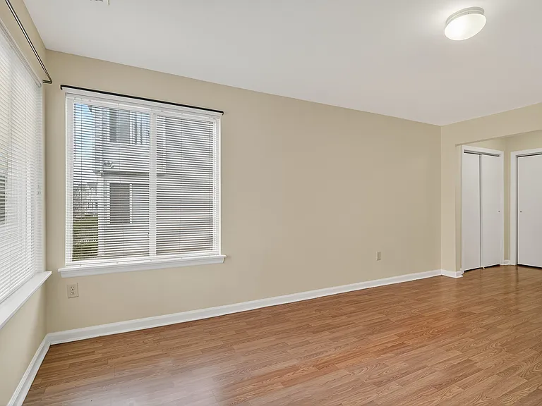 802 Jesse Way — Photo 12