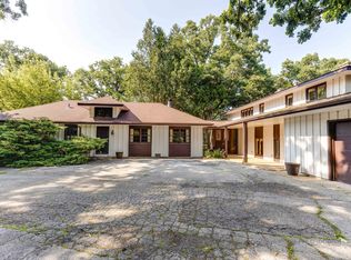 20909 N Middleton Dr, Kildeer, IL 60047