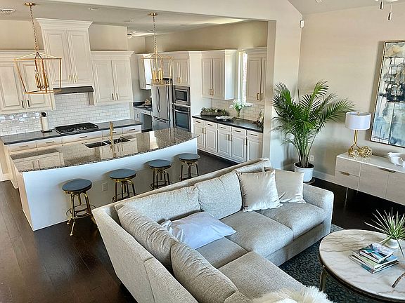 4th image of 4209 Wilderness Pass
