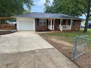 426 Old Asbury Rd, Anderson, SC 29625