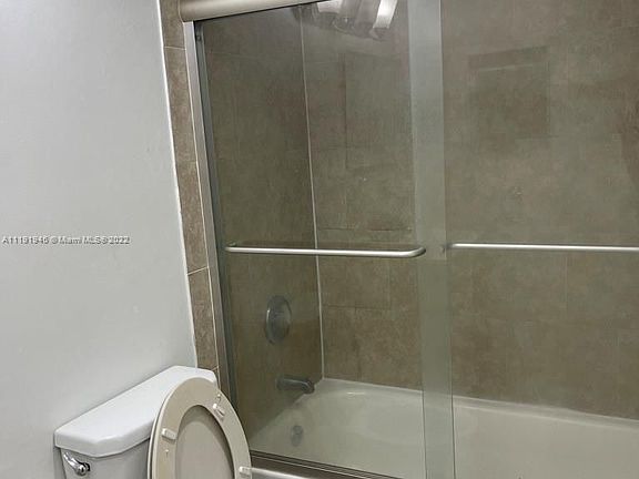 5th image of 8160 Geneva Ct APT 307