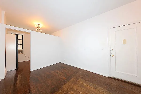 Rented by Corcoran | media 19