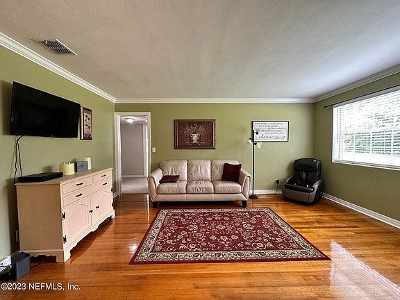 4th image of 5522 GOLFVIEW Street