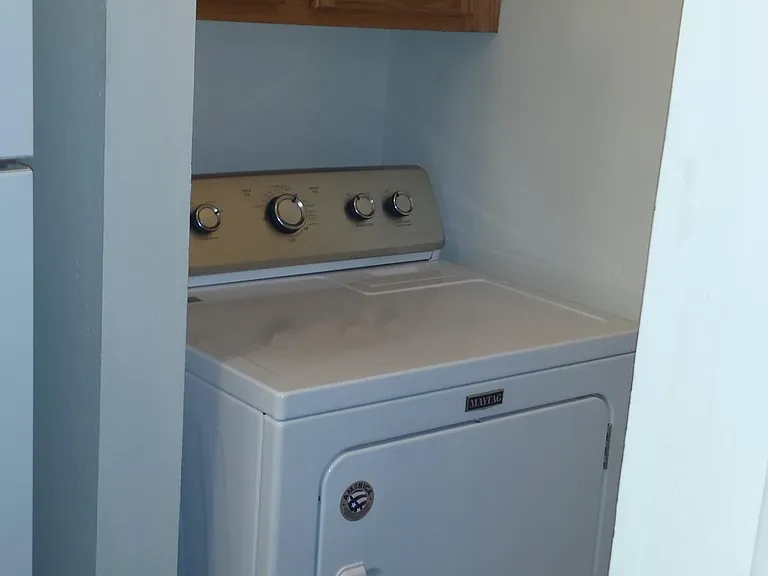 137 Rockyreef Cir — Photo 24
