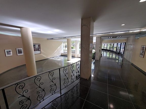 3rd image of 6115 97th St APT 4F