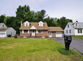 1780 Devendorf Rd, Schenectady, NY 12303
