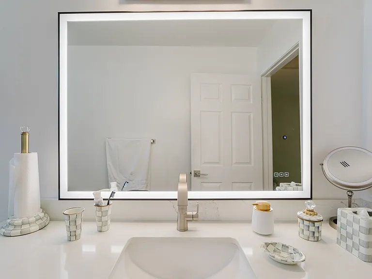 10619 Mather Ave — Photo 47