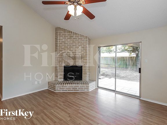 2nd image of 17002 Enchanted Cir W