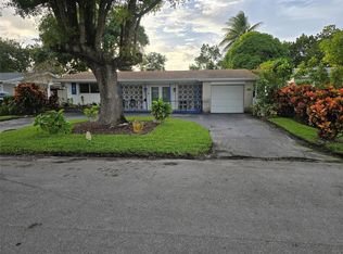 2410 Riviera Dr, Miramar, FL 33023