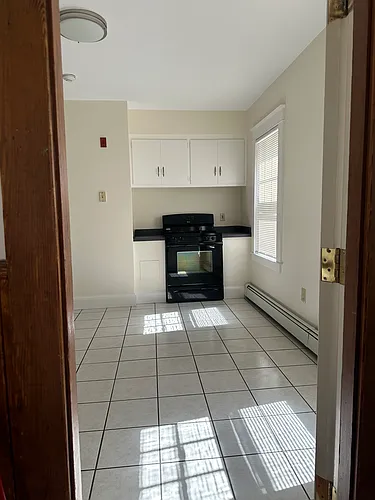187 Sutton Ave #1 Photo 1