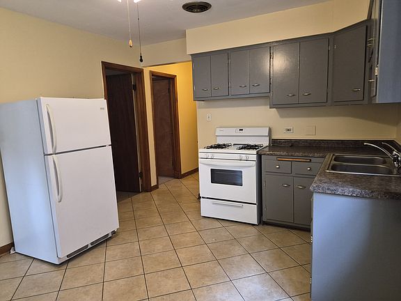 3rd image of 2247 S 17th Ave