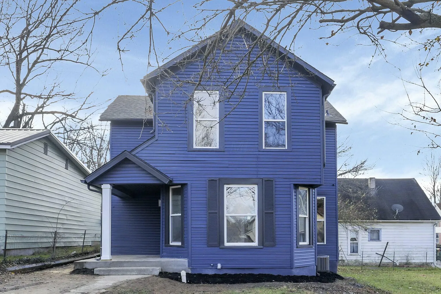 227 W High Ave photo 1