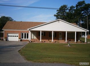 809 Westwood Dr, Elizabeth City, NC 27909