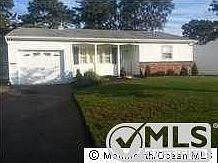 2nd image of 1030 Edgebrook Dr E