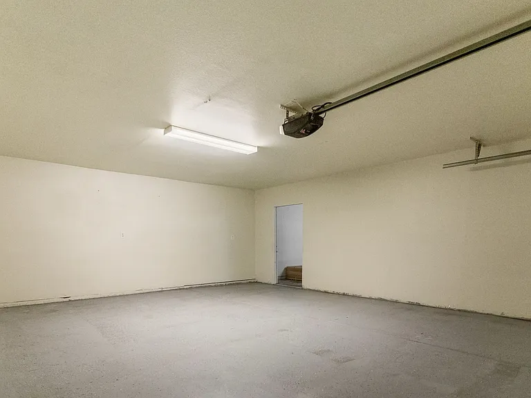 11375 Sunny Vista Rd — Photo 37