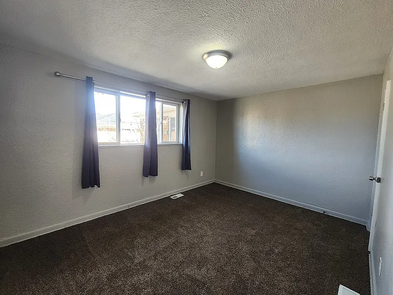 1308 Moline St — Photo 8