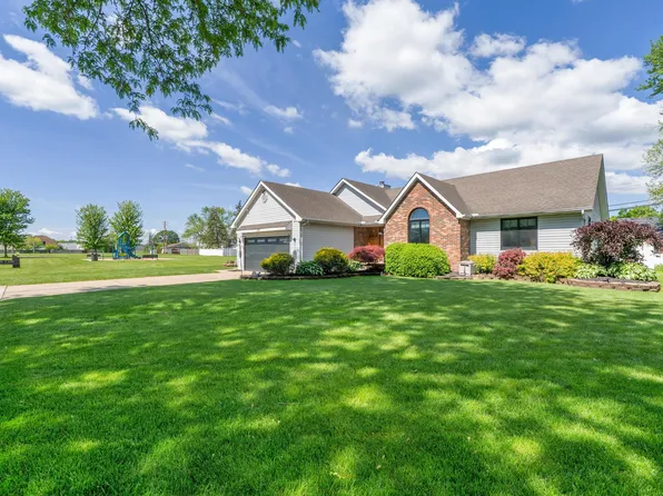 826 Jennie Pl, Monroe, MI 48161