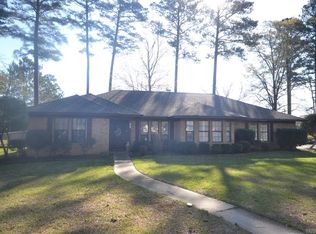 1905 Karen Cir, Magnolia, AR 71753