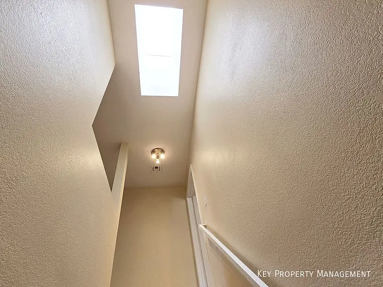 2817 Crystal Lantern Dr — Photo 14